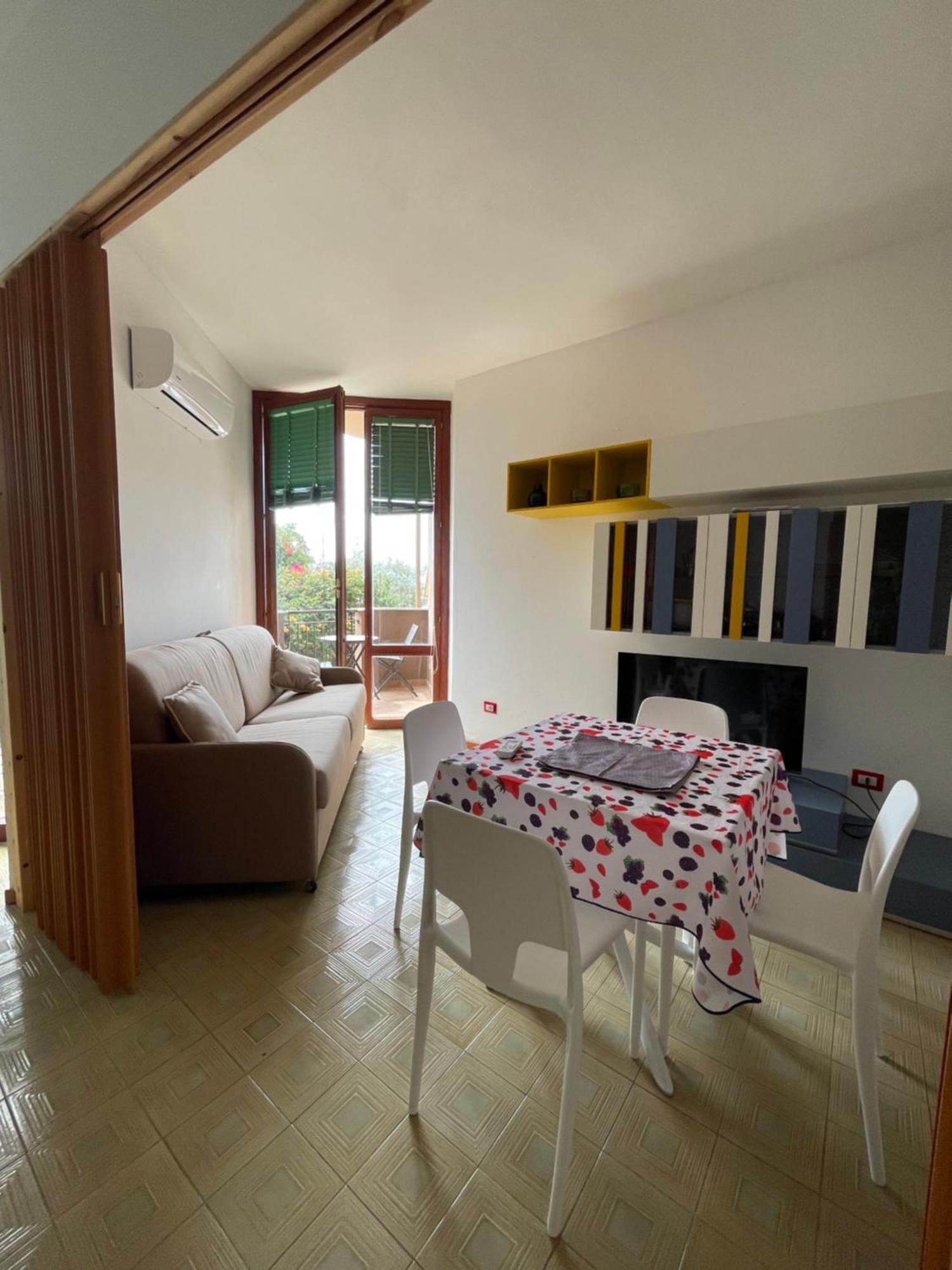 Gli Appartamenti Di Francuzzo Teulada Room photo